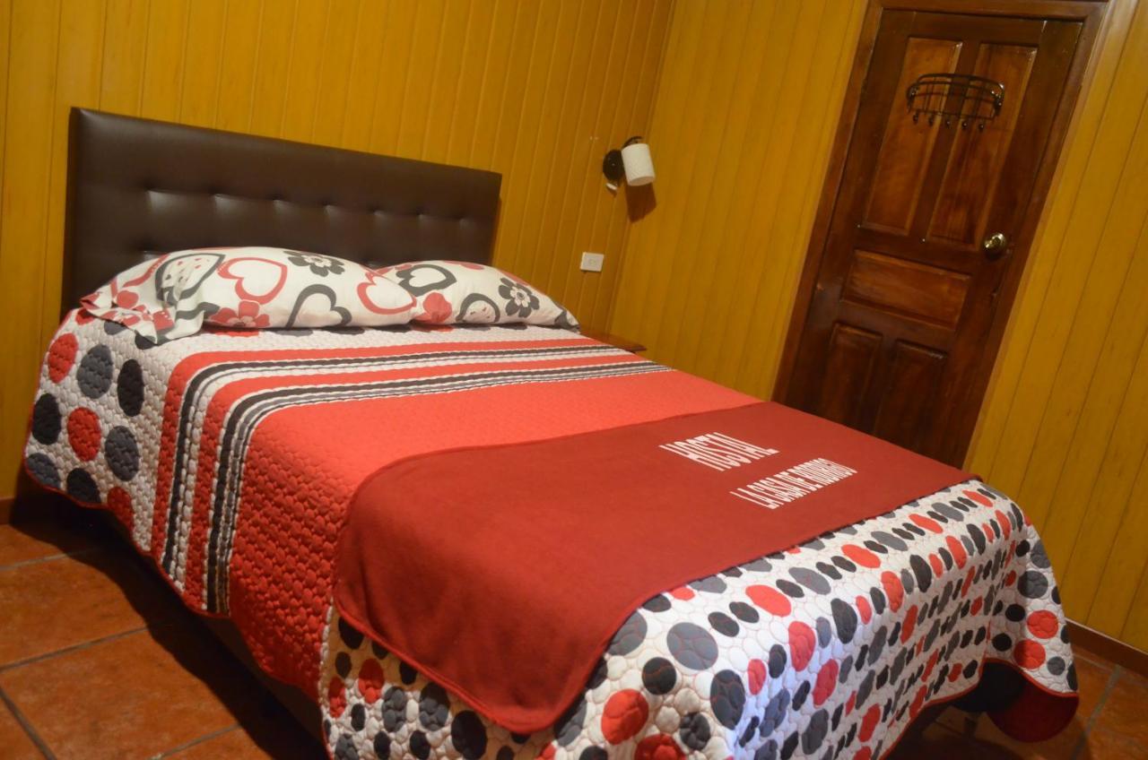 Hostal La Casa De Rodrigo Baeza エクステリア 写真