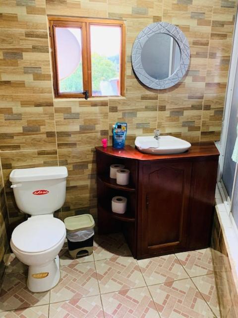 Hostal La Casa De Rodrigo Baeza エクステリア 写真